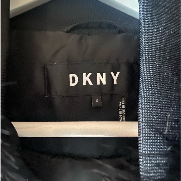 NWT DKNY Black Puffer Coat - Picture 2 of 5